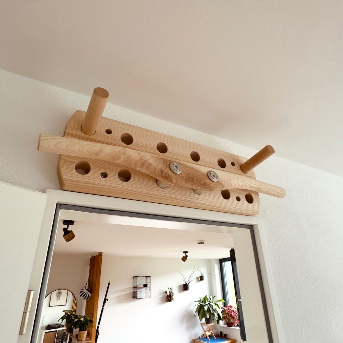 Wooden Pull-Up Training Bar – Natural Grip, Solid Construction for Home Gym