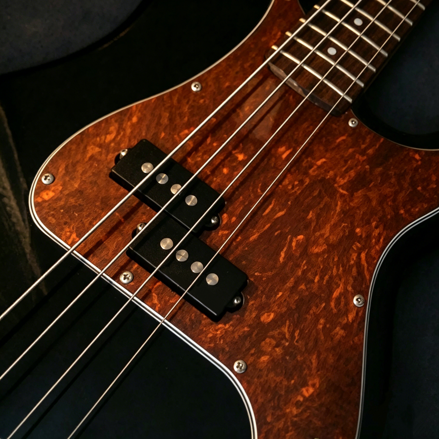 High-Output Split-Coil Pickup – Drop-in Replacement for 4-String Bass