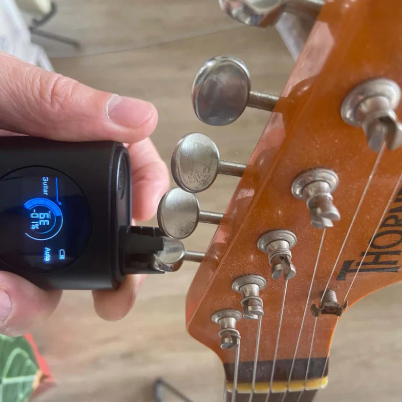 Smart Automatic Guitar Tuner – Tuner, Metronome & String Winder