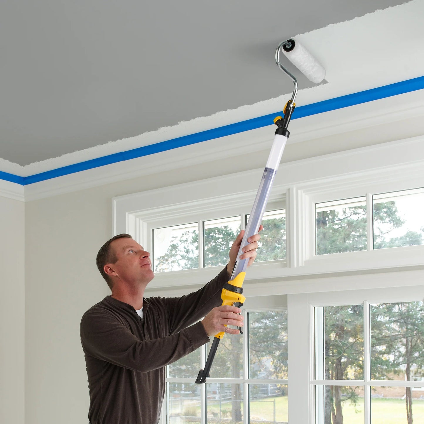 Paint Roller with Built-in Reservoir – 22 oz. Capacity, 2X Faster Painting