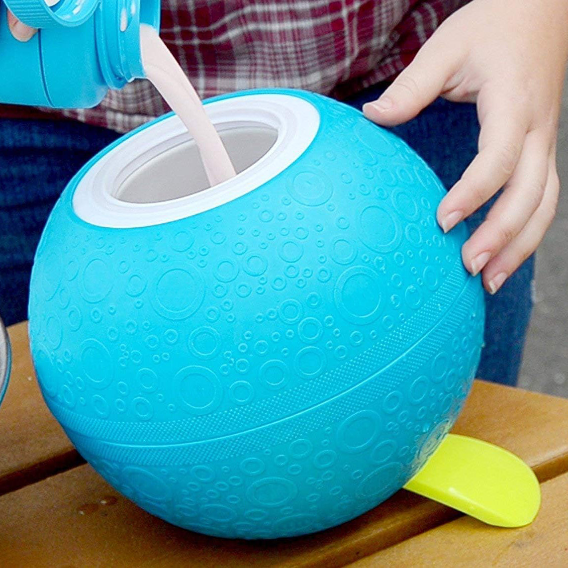 Ice Cream Making Ball – Manual 1-Pint Ice Cream Maker, No Electricity Needed