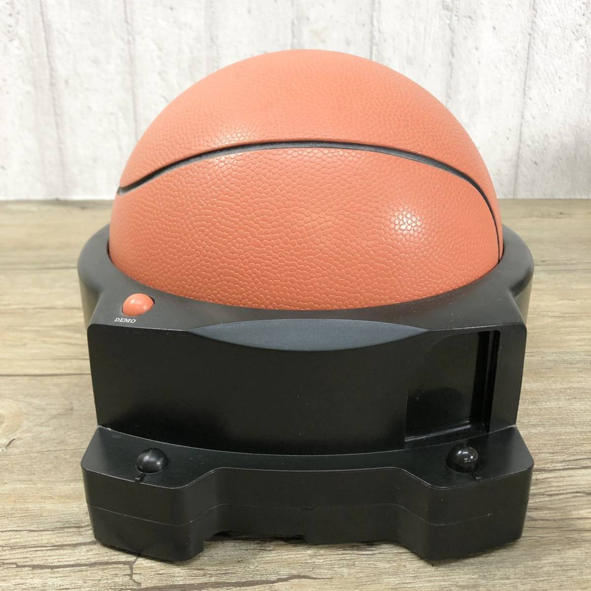 Basketball Court Telephone – Michael Jordan Limited Edition with Game Audio & MJ Moments