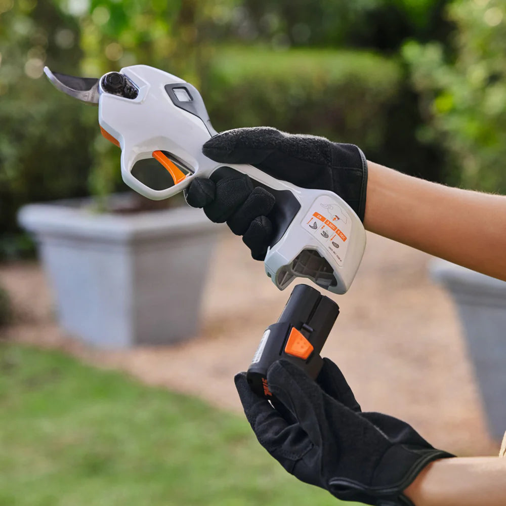 Electric Pruning Shears – 25mm Cutting Capacity, LED Display, Lightweight (<1kg)