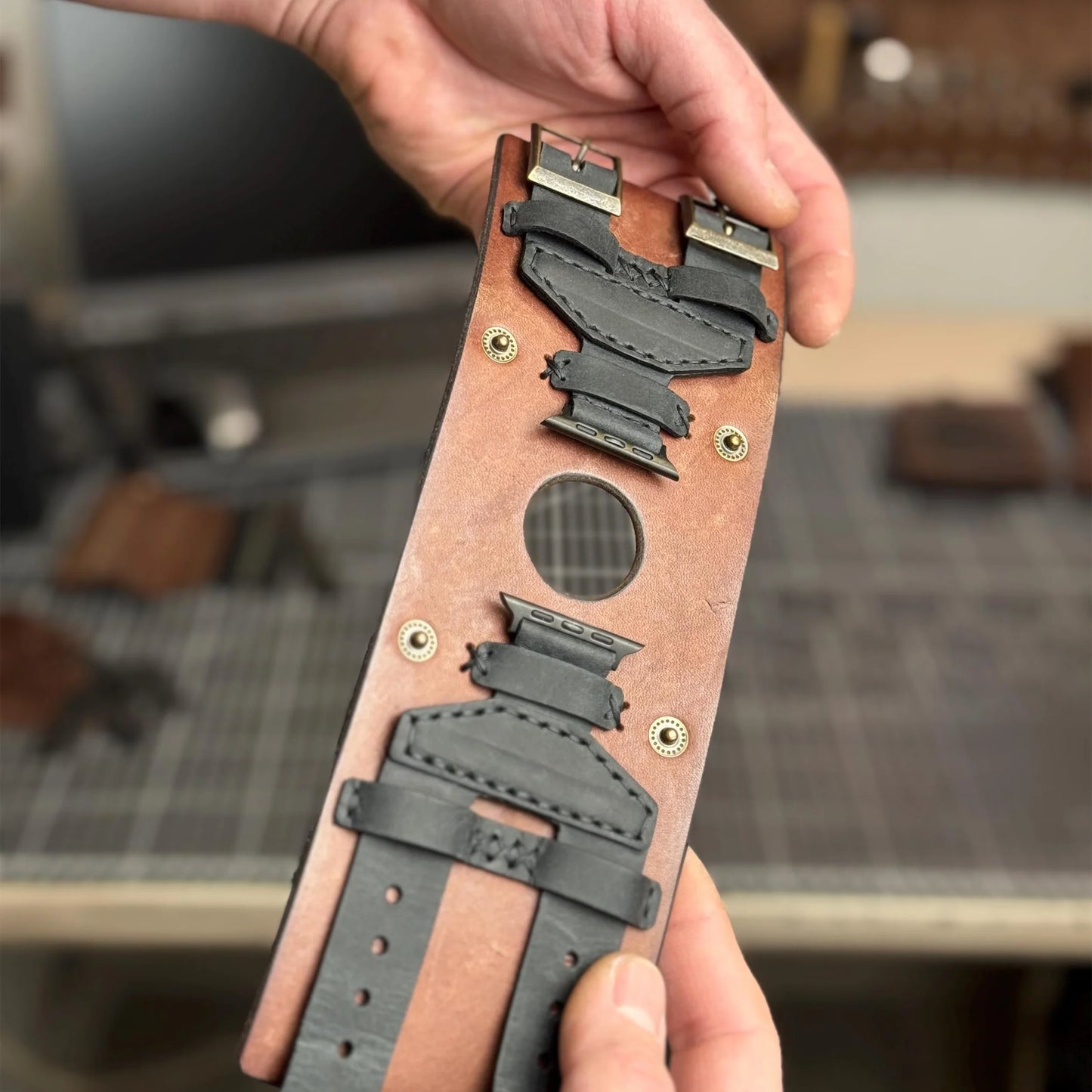 Genuine Leather Flip Strap – Wide Handcrafted Design for Smartwatches & Classic Watches